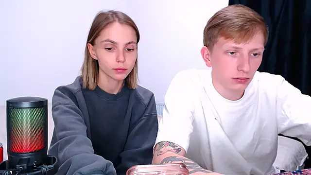 juliaanddima: онлайн-секс-чат