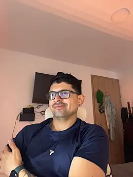 TroyeKnight Live XXX-Chat
