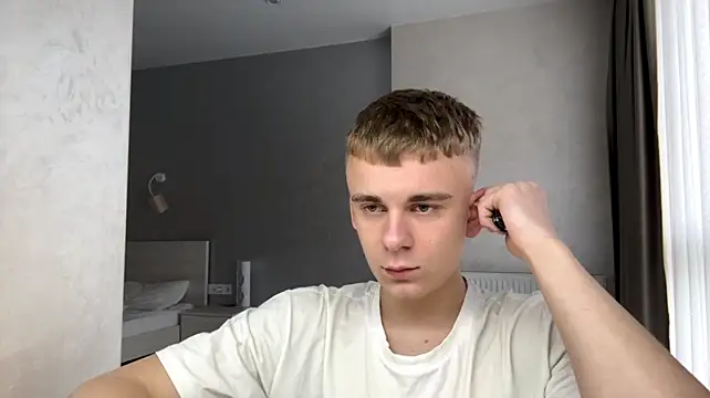 Онлайн чат XXX SoloFury
