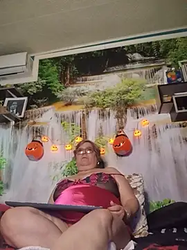 QueenPammy1's Live XXX Chat