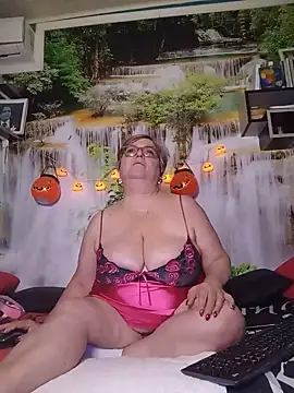 QueenPammy1 Chat XXX in diretta
