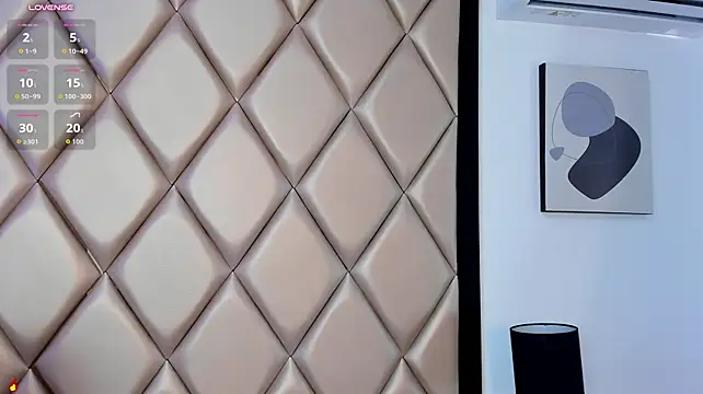 XXX chat uživo modela charlottewhitte