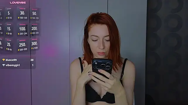 Cuteroxyfoxy Chat XXX in diretta