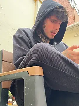 Chat +18 de acidhp666 ao vivo