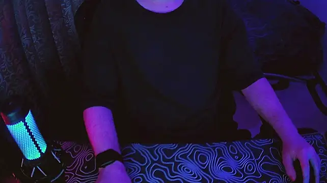 fame_bc XXX чат на живо
