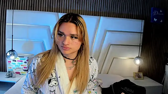 Lilit_doll_: απευθείας συνομιλία ΧΧΧ