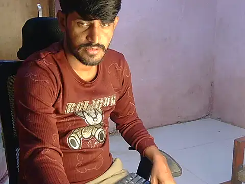 Yuvi_hot 现场XXX聊天