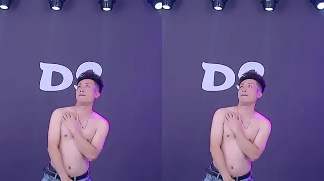 XXX chat uživo modela Ds-boy2