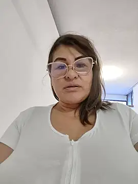 AlexxiaaMatn Live XXX chat