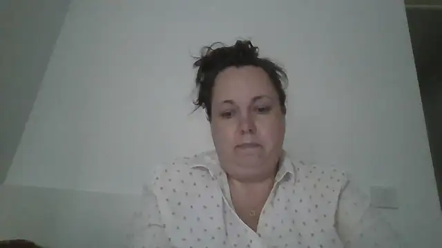 WendyRhoades' Live XXX Chat