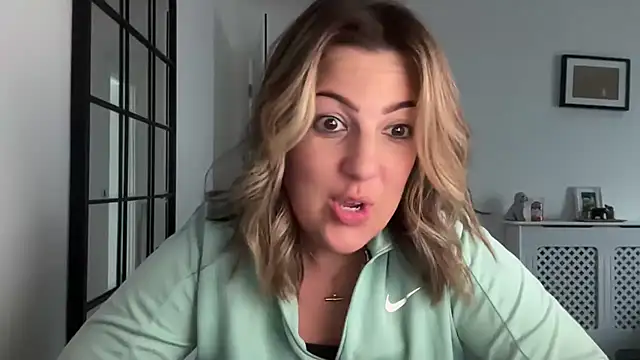 MsBelleWarick 라이브 XXX 채팅