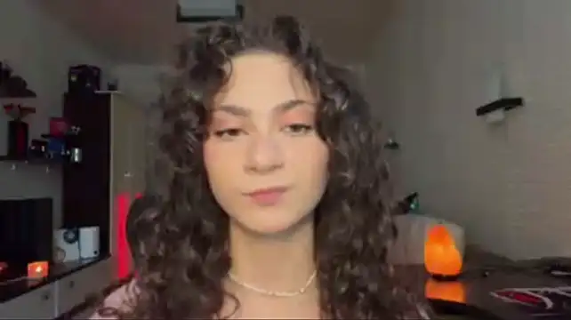 JaquelynRollend 现场XXX聊天