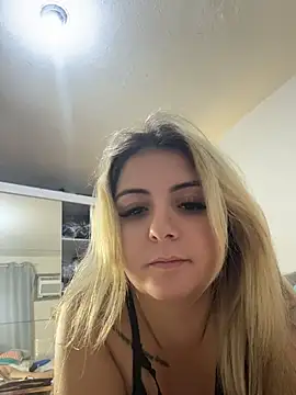 Victoriacavalliery élő XXX-chatje