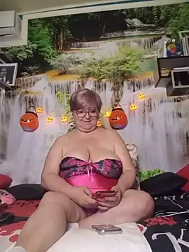 QueenPammy1 – Live XXX-chat