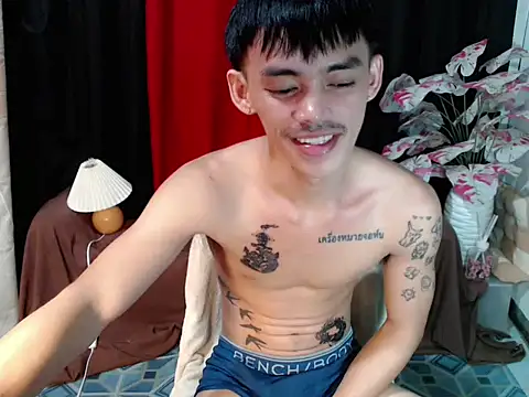 Czat XXX na żywo – urhunky_boy