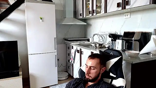 RyanStorm_ Live XXX-Chat
