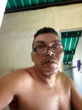 luis1981riva Webcam Show