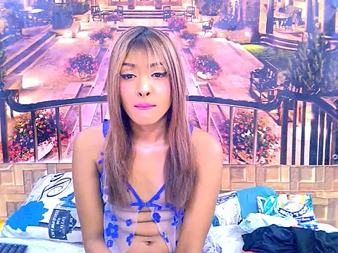 IndianPretty14u2Luv's Live XXX Chat