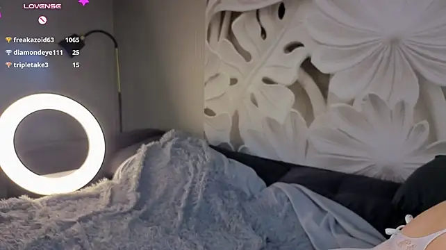 JessicaaWhite XXX чат на живо