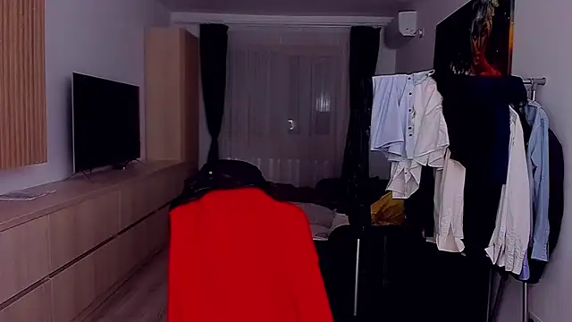 MarisMuscle – Naživo XXX chat