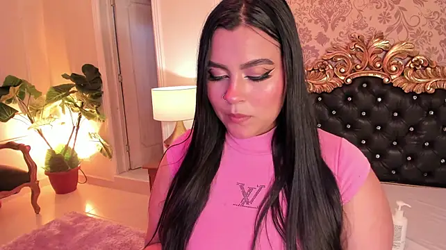 VictoriaPowell Chat XXX in diretta