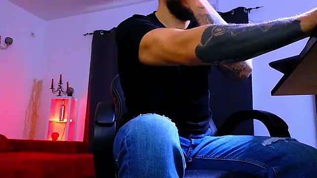 Chat +18 de MightyAaron66 ao vivo