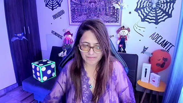 Ivette_Shaira Chat XXX in diretta