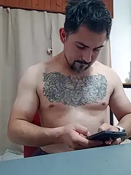 Bradd_32 Chat XXX in diretta