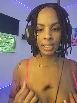 julixxx22's Live XXX Chat