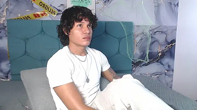MaximilianRoth Chat XXX live