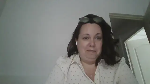 Chat +18 de WendyRhoades ao vivo