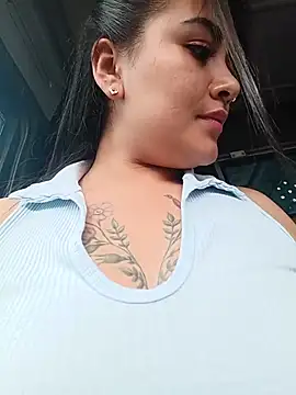 MAYE__13's Live XXX Chat