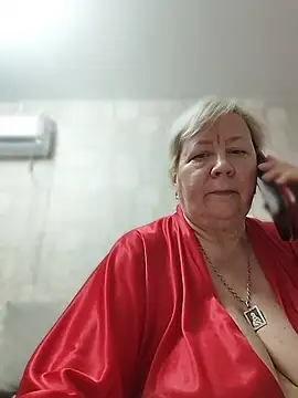 EffectFiona Adlı Modelin Canlı XXX Sohbeti