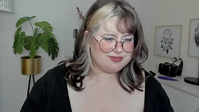 Živý XXX chat OpheliaLush