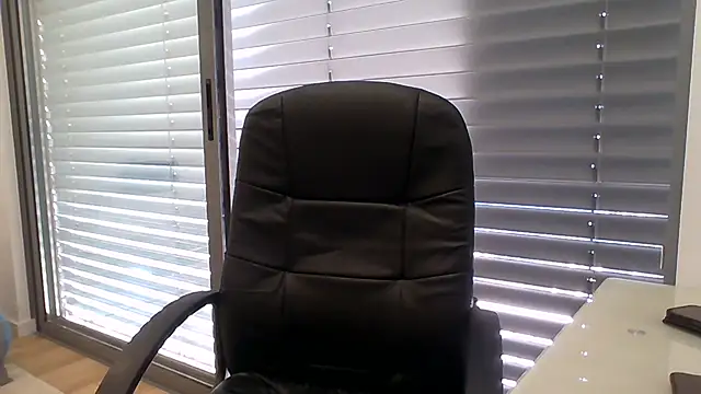 66MA69 Chat XXX live