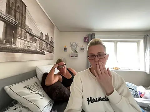 Chat XXX Live Curvy-Jinx