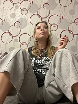 sweetOlga Adlı Modelin Canlı XXX Sohbeti