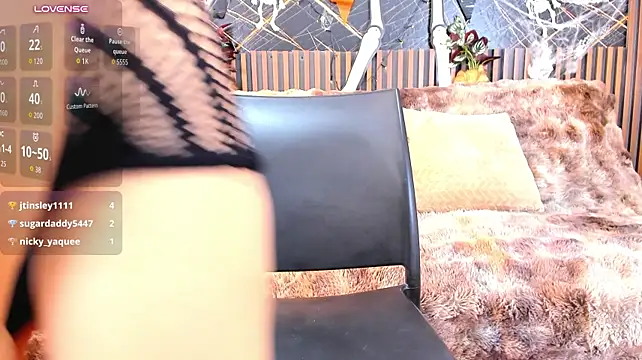 Holly_22's Live XXX Chat