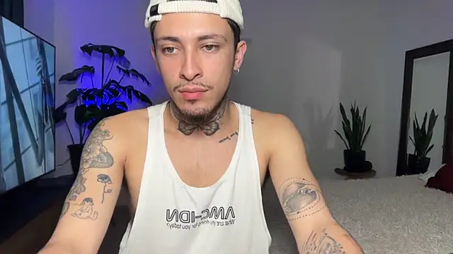 Noah_and_Steven Live XXX-chat