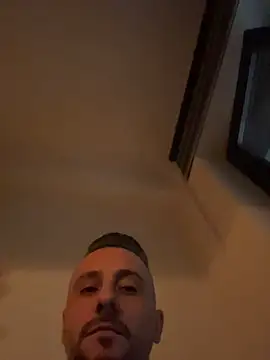 InsaneMattt Chat XXX in diretta