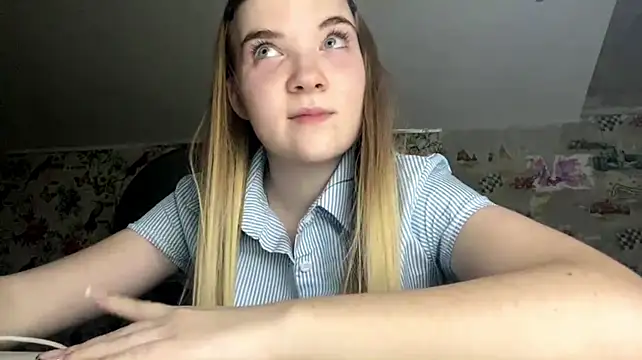 VerdaGormly's Live XXX Chat