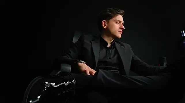 FelixStarkk – Naživo XXX chat