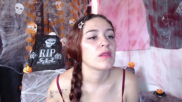 kat_desiree22's Live XXX Chat