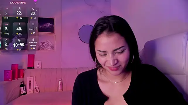 Chat +18 de lara_madisson ao vivo