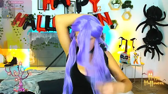 DellaRows' Live XXX Chat