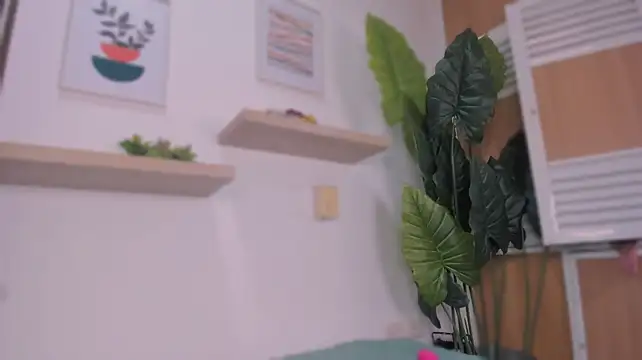 tiny_isawii – Naživo XXX chat