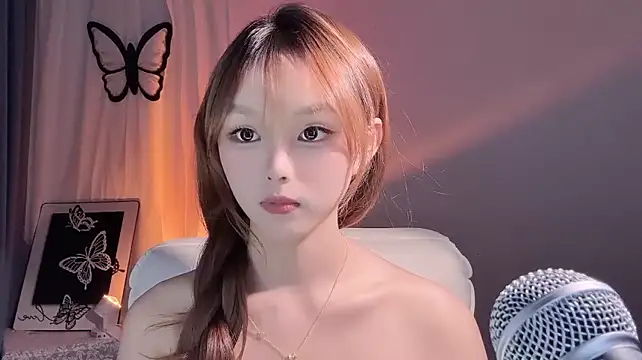 แชท XXX สดของ XiaoPiPi8888