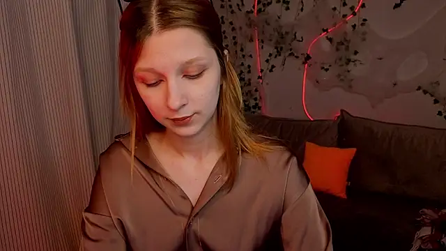 AdelYale_'s Live XXX Chat