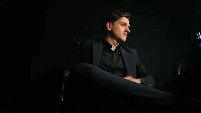 FelixStarkk live XXX chat