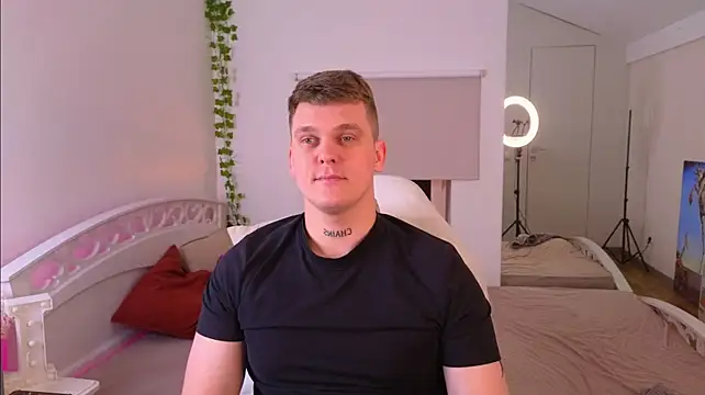 XXX chat uživo modela HotVanee